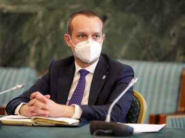 Deputat PNL, atac la ministrul Budăi, după ce a anunţat că programul de muncă flexibilă kurzarbeit se va încheia în următoarele 3 luni: Ministerul Muncii nu trebuie să lase angajaţii şi angajatorii descoperiţi într-un moment critic, nu vom accepta