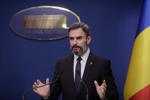 Cărbunaru: Formularul PLF pentru intrarea în ţară urmează să fie anulat, cel mai probabil în cursul zilei de mâine, într-o şedinţă de Guvern