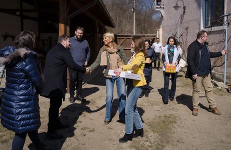 Turcan: Satul Prod a devenit casa pentru 28 de copii dintr-un centru de plasament din Kiev 