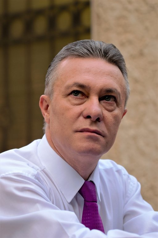 Diaconescu:  Excluderea mea este nulă deoarece decizia a fost luată de o adunare de persoane nestatutar constituită, nerecunoscută de justiţie şi profund acţionată de interese personale