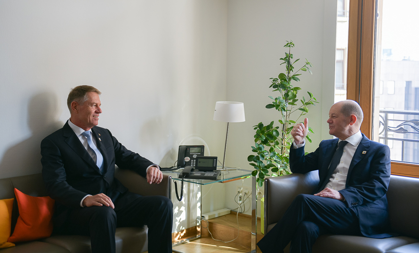 Preşedintele Klaus Iohannis a discutat cu Olaf Scholz, cancelarul Germaniei, despre aderarea României la Spaţiul Schengen, cât şi despre sprijinirea refugiaţilor din Ucraina