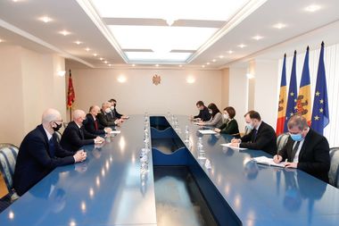 Maia Sandu a discutat cu ministrul Afacerilor Externe al Poloniei, Zbigniew Rau, preşedinte în exerciţiu al OSCE

