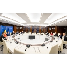 Nicolae Ciucă: România este o ţară sigură, membră a Uniunii Europene şi a NATO, ceea ce garantează securitatea afacerilor şi investiţiilor