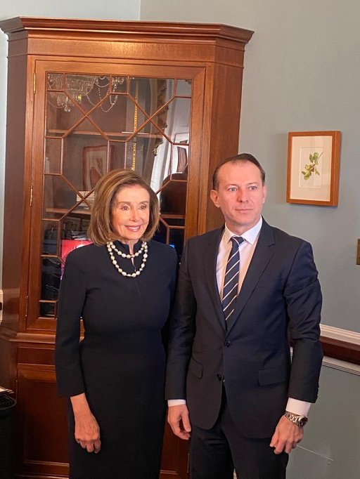 Florin Cîţu a discutat cu Nancy Pelosi despre rolul României în cadrul NATO