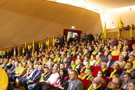 PNL Buzău susţine convocarea Congresului pentru numirea unui nou preşedinte / Avrămescu: Atitudinea distantă a liderilor faţă de membri nu a fost niciodată parte din valorile noastre 