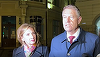Preşedintele Klaus Iohannis a mers împreună cu soţia sa, Carmen, la slujba de Înviere, la Sibiu: Cred că este bine să ne rugăm pentru cei care din păcate suportă ororile războiului şi încă aşteaptă pace - VIDEO