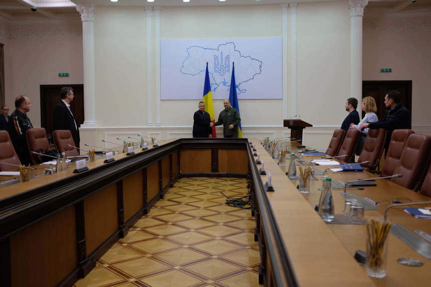 Nicolae Ciucă, la întrevederea cu omologul său ucrainean, la Kiev: România este profund interesată să contribuie la eforturile către reconstrucţia completă a Ucrainei şi suntem pregătiţi pentru a discuta în termeni concreţi despre acest proces- VIDEO