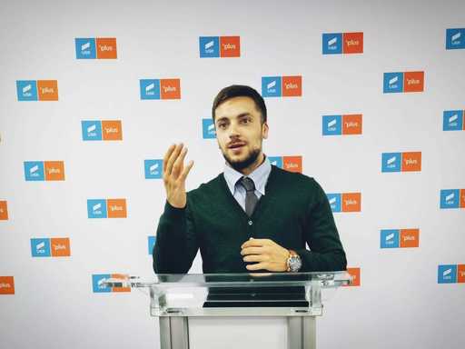 Filip Havârneanu (USR): Ministerul Educaţiei înjoseşte olimpicii României, transformând participarea la concursuri într-o traumă emoţională. Există riscul ca aceşti tineri să plece din ţară
