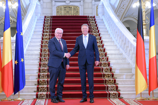 Iohannis, despre interzicerea importului de petrol rusesc: Spriijim propunerea Comisiei Europene. Guvernul lucrează la soluţii sustenabile care pot fi puse în practică într-un termen rezonabil de scurt