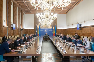 OUG privind combaterea acţiunilor speculative, pe agenda Guvernului, în primă lectură / Prevede protejarea consumatorilor împotriva unor majorări nejustificate de preţuri - DOCUMENT