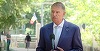 Iohannis, întrebat despre sfatul guvernatorului BNR pentru români de a mai bea şi câte un ceai de tei: Probabil acolo sunt mai mulţi tei în parc şi se bea mai mult