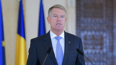 Preşedintele Klaus Iohannis cere reexaminarea legii referitoare la componenţa şi modul de alegere a membrilor consiliilor colegiilor teritoriale ale medicilor şi a consiliului naţional al Colegiului Medicilor din România