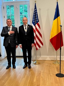 Bode, aflat în vizită în SUA: Anul acesta se împlinesc 25 de ani de la lansarea Parteneriatului Strategic România-SUA, care a influenţat decisiv evoluţia României. La ceas aniversar, mă bucur că am putut să celebrez acest moment deosebit la Washington