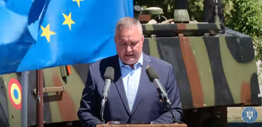 Nicolae Ciucă, la Caracal: Apreciem foarte mult contribuţia esenţială a Portugaliei la programul pentru avioanele multi-rol destinate Forţelor armate, precum şi achiziţia cu succes a altor cinci avioane F-16