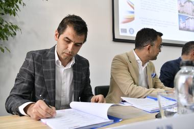 Grindeanu: A fost semnat astăzi Contractul pentru dezvoltarea Platformei Multimodale Galaţi, un proiect care va asigura un flux mai eficient de mărfuri în acest port