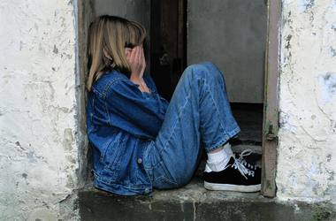 Gabriela Firea, de Ziua copiilor dispăruţi: Aproape 6.000 de copii români dispar anual de acasă, cei mai mulţi dintre ei fiind adolescenţi / Avem, oficial, peste 12.000 de copii care au ambii părinţi departe de casă, într-o altă ţară