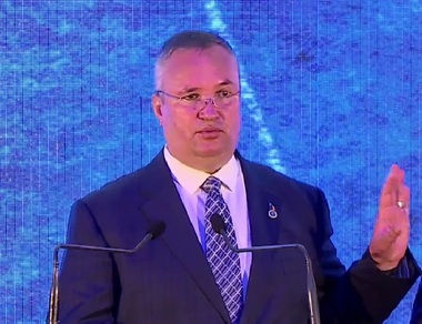 Nicolae Ciucă: Vrem să venim cu o altă schemă de ajutor de stat prin care asigurăm facilităţi firmelor care îşi relocă activitatea pe teritoriul României