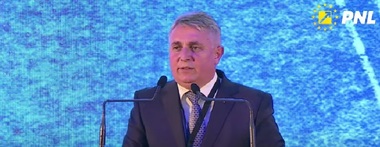 Bode după “Ziua porţilor deschise pentru copii” la MAI: Sunt convins că astăzi cu toţii ne-am încărcat cu energia copiilor, iar bucuria sinceră şi entuziasmul din ochii lor trebuie să ne responsabilizeze mai mult