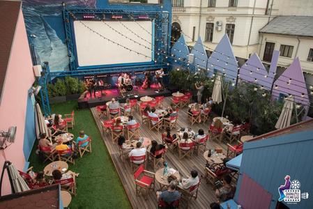 Nicuşor Dan anunţă o nouă destinaţie culturală în aer liber în Bucureşti - Grădina cu Filme, unde vor fi organizate evenimente, până în octombrie, de joi până duminică  