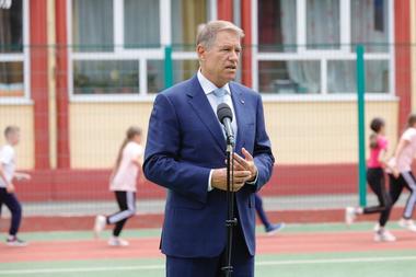 Iohannis: Este nevoie de încă destul de multe măsuri pentru a avea siguranţa că în România nu vom avea o criză alimentară, în special, că nu vom avea creşteri peste măsură la preţurile pentru alimente