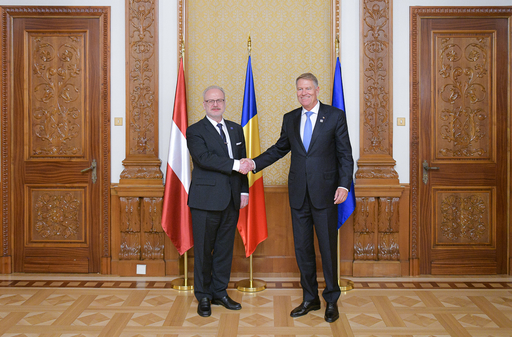 Klaus Iohannis, întâlnire cu preşedintele Letoniei, Egils Levits, în marja Summitului B9 de la Bucureşti 