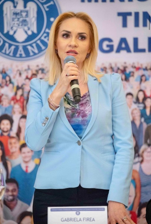 Firea: În primele trei luni ale anului, au fost emise peste 2.400 de ordine de protecţie provizorii şi mai mult de 4.100 de ordine de protecţie în cazuri de violenţă domestică /Sunt pregătiţi 200 de poliţişti care interacţionează cu victimele şi agresorii
