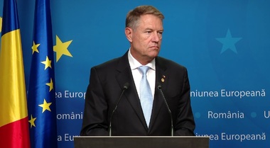 Iohannis, întrebat despre afirmaţia Ursulei von der Leyen despre eliminarea votului în unanimitate în domeniile-cheie: E doar un aspect dintr-un cadru reformator mai larg. Ar fi vorba de o modifcare a tratatelor. Aici ajungem la complicaţia procedurală