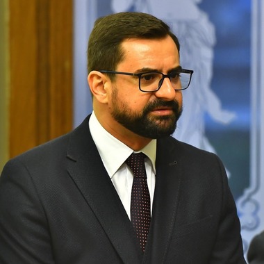 Conducerea Camerei Deputaţilor a decis, cu privire la solicitarea DNA referitoare la Chesnoiu, ca raportul să fie dat de Comisia juridică până luni seara / Votul în plen va avea loc marţi - DOCUMENT