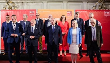 Ciolacu: România poate deveni un hub de stabilitate şi dezvoltare regională! Acesta este un proiect pe care l-am susţinut în şedinţa PES de pregătire a Consiliului European, la Bruxelles