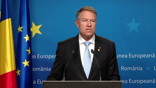 Iohannis, mesaj de Ziua Drapelului: Drapelul ne reaminteşte, în mod simbolic, de valorile fundamentale ale naţiunii noastre, afirmate, promovate şi protejate cu consecvenţă de către românii din ţară şi de pretutindeni


