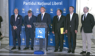 Ciucă, după şedinţa BPN: PNL va susţine menţinerea cotei unice de impozitare, astfel încât să putem să asigurăm stabilitatea şi predictibilitatea mediului de afaceri / Nu vom susţine suprataxarea dar se elimină excepţiile, în conformitate cu PNRR