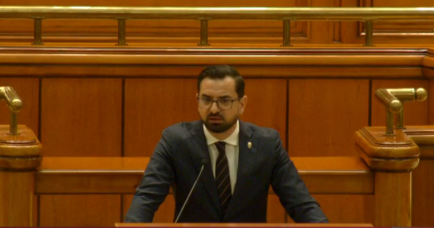 UPDATE - Camera Deputaţilor a încuviinţat ridicarea imunităţii parlamentare a deputatului Adrian Chesnoiu, fost ministru al Agriculturii, acuzat de DNA de abuz în serviciu - OFICIAL