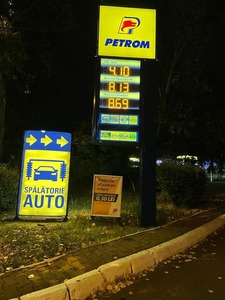 Ministrul Virgil Popescu prezintă imagini cu benzinării care au redus preţul la carburanţi: Carburanţi mai ieftini! Vreau să le mulţumesc tuturor companiilor care s-au conformat voluntar