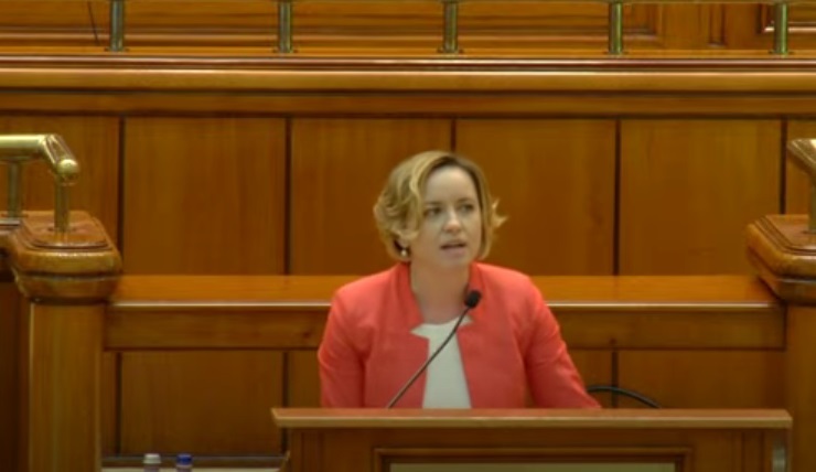 Cosette Chichirău (USR): Nu voi mai candida la parlamentare în 2024, două mandate sunt suficiente. Vreau să-mi concentrez întreaga energie pe câştigarea Primăriei Iaşi