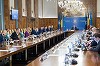 Premierul a discutat cu preşedintele Klaus Iohannis despre rezultatele evaluării miniştrilor: E o notă de trecere, nu un cec în alb /  Membrii Cabinetului nu vor mai putea să îşi adopte proiectele din PNRR pe ultima sută de metri – surse