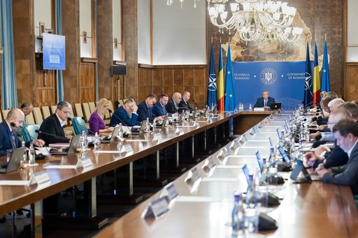 Premierul a discutat cu preşedintele Klaus Iohannis despre rezultatele evaluării miniştrilor: E o notă de trecere, nu un cec în alb /  Membrii Cabinetului nu vor mai putea să îşi adopte proiectele din PNRR pe ultima sută de metri – surse