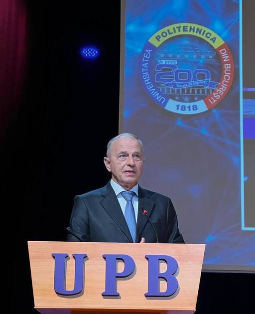 Mircea Geoană, la festivitatea de absolvire a promoţiei de ingineri “Academician Martin Bercovici”, a Universităţii Politehnica din Bucureşti: Suntem într-o competiţie pentru supremaţie tehnologică la nivel global