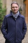 Luca Niculescu, după ce a fost rechemat de preşedinte din postul de ambasador la Paris: O etapă se apropie de sfârşit, o alta se pregăteşte să înceapă. Şi va fi tot pentru România