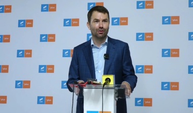 Drulă: Cum distruge Grindeanu calea ferată - 35 din 74 de licitaţii de reparaţii, anulate în ultimele săptămâni
