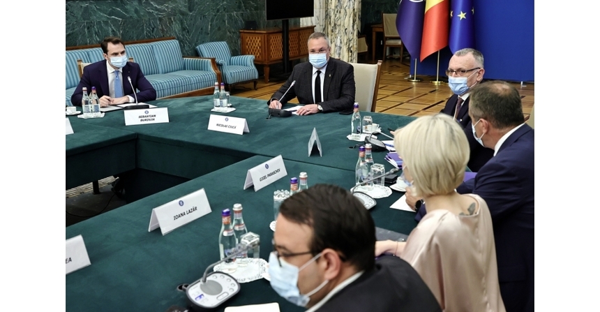 Premierul Nicolae Ciucă a discutat cu reprezentanţii consorţiilor universitare despre reforma mediului universitar prin proiectele Legilor Educaţiei