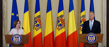 Klaus Iohannis, după primirea Maiei Sandu: Relaţia noastră apropiată este cu atât mai importantă în contextul regional deosebit de dificil / Am abordat modalităţile în care efectele acestui război pot fi resimţite cât mai puţin de către cetăţeni - VIDEO