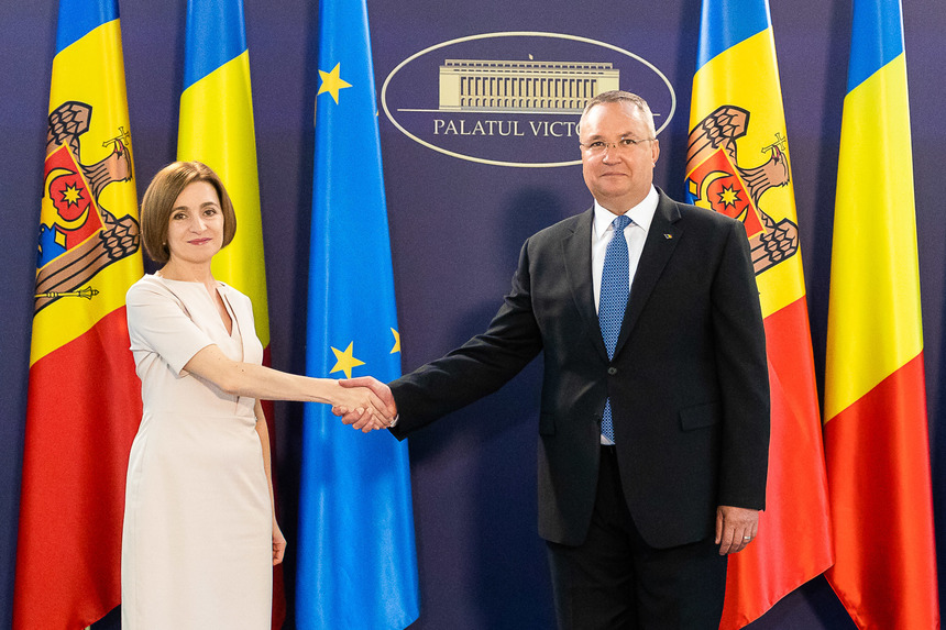 Ciucă: România va sprijini paşii pe care îi are de parcurs R. Moldova, în perspectiva negocierilor de aderare la UE.  Comuniunea de limbă, istorie şi cultură va fi întregită printr-un viitor comun în spaţiul european al democraţiei şi valorilor comune
