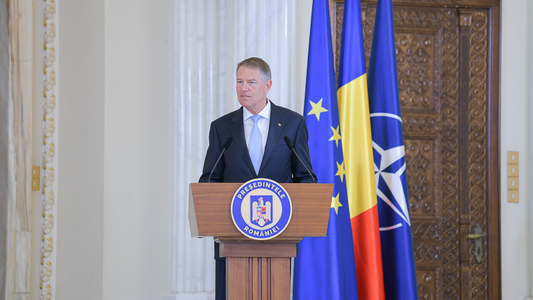 Klaus Iohannis: Diplomaţiei române îi revine astăzi, mai mult ca oricând, un rol deosebit în evaluarea permanentă şi rapidă a noii realităţi geostrategice şi în avansarea de căi de acţiune adecvate la nivel internaţional