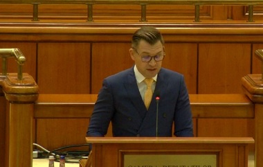Stroe: Moţiunea simplă a USR e de fapt o ciornă de o pagină şi foarte puţin în care găsim doar nişte sloganuri şi acuze. Putem observa cu toţii că purtaţi o vendetă personală împotriva ministrului Energiei