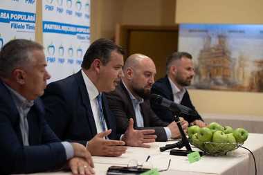Liderul PMP, Eugen Tomac, solicită PNL şi PSD să mărească pensiile cu minimum 20%