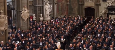 Klaus Iohannis, după ce a participat la funeraliile de stat ale Reginei Elisabeta a II-a: Îmi exprim încă o dată, în numele poporului român, întreaga noastră compasiune pentru această mare pierdere
