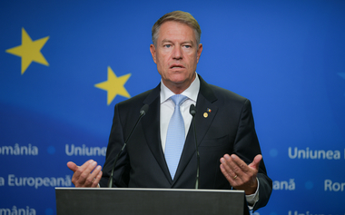 Iohannis: Nu vom avea în România o criză alimentară, nu vom raţionaliza alimentele / Guvernul va trebui să se străduie foarte mult pentru a ţine preţurile la un nivel pe care românii şi-l pot permite