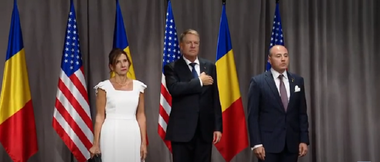 UPDATE - Iohannis, la întâlnirea cu membri ai comunităţii româneşti de pe Coasta de Vest a SUA: Românii şi Guvernul României nu stau degeaba, se implică, muncesc. România merge bine. Economia creşte - FOTO, VIDEO