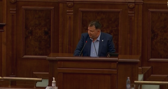 Senatorul PNL Toma Petcu răspunde PSD, după acuzaţiile privind închiderea Complexului Energetic Paroşeni şi a minelor Lonea şi Lupeni: Neadevăruri, avem patru ani de zile de funcţionare pentru cele două mine, CET Paroşeni rămâne acolo 8 ani de zile