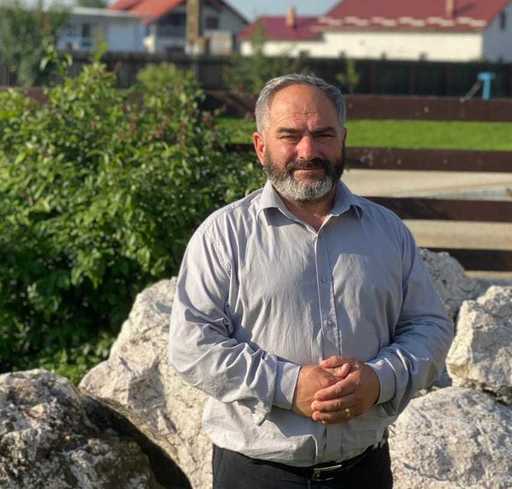 Deputatul Aurel Bălăşoiu, despre imaginile compromiţătoare care au apărut în presă: Nu sunt eu acolo, ăsta e punctul meu de vedere. Nu îmi dau demisia din Parlament